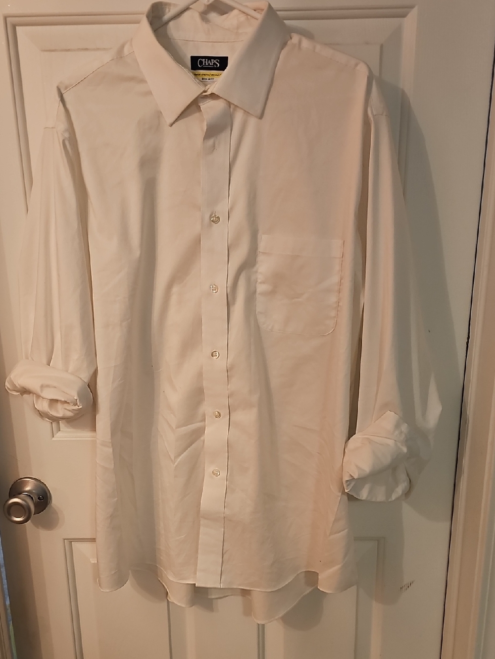 Chaps Men's Cream Long-Sleeve Dress Shirt